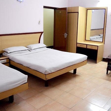 Motel Madhuban Джамшедпур Екстериор снимка