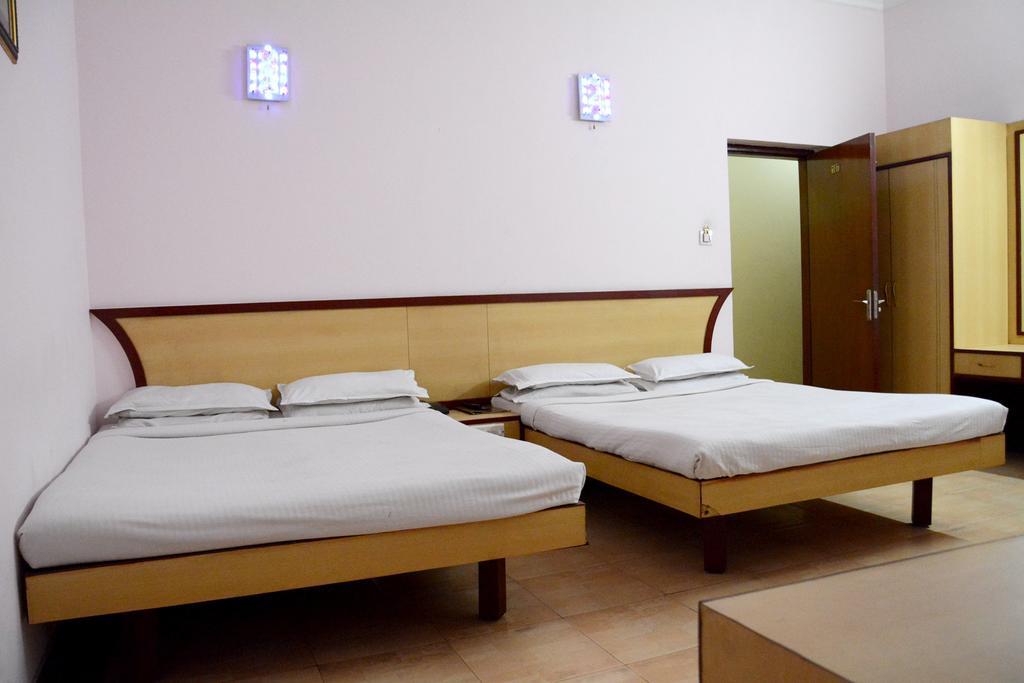 Motel Madhuban Джамшедпур Екстериор снимка