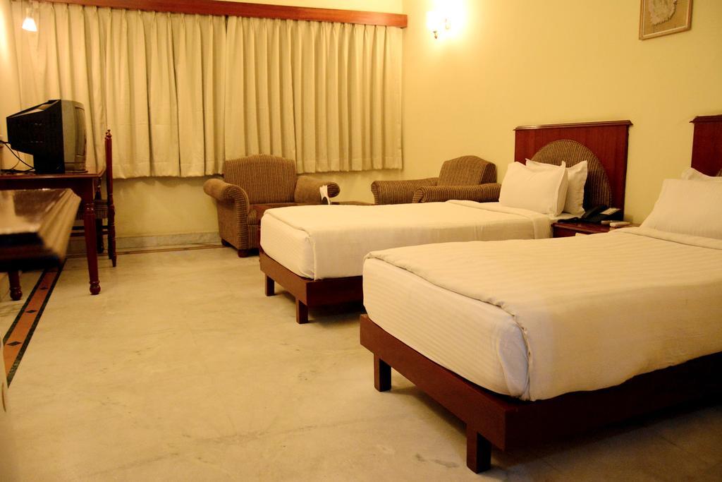 Motel Madhuban Джамшедпур Екстериор снимка