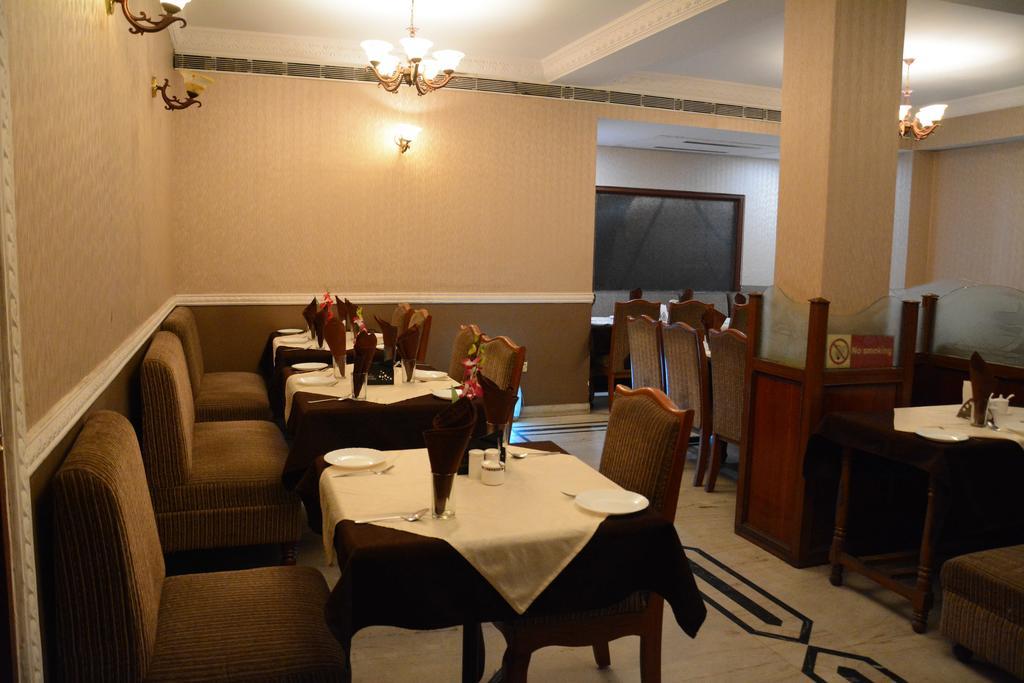 Motel Madhuban Джамшедпур Екстериор снимка
