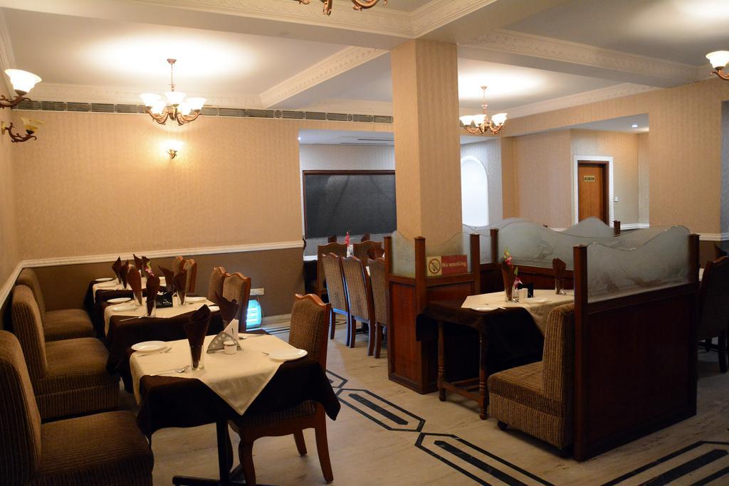 Motel Madhuban Джамшедпур Екстериор снимка